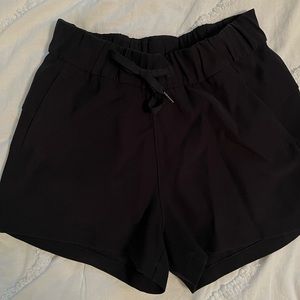 Lululemon shorts on the fly